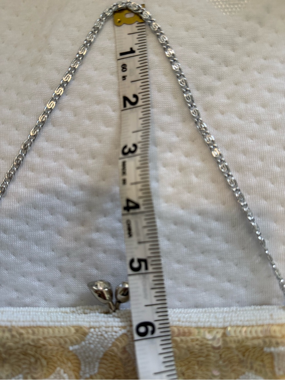 Cream and white vintage Warborg Sequin Floral Evening Clutch - Picture 4 of 13